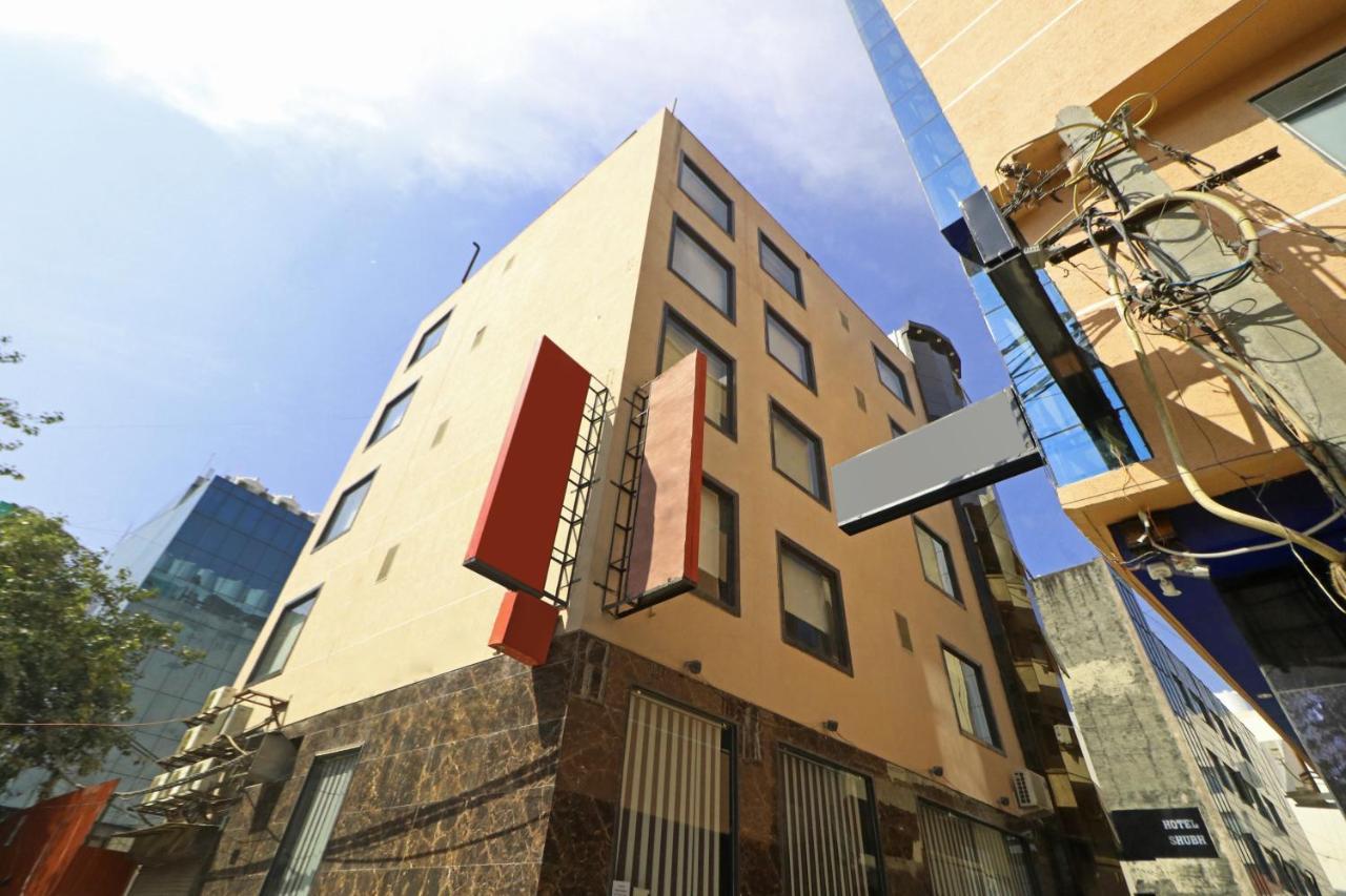 Hotel Paragon Suites Nova Deli Exterior foto